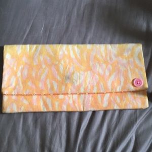 clutch. made in hawaii